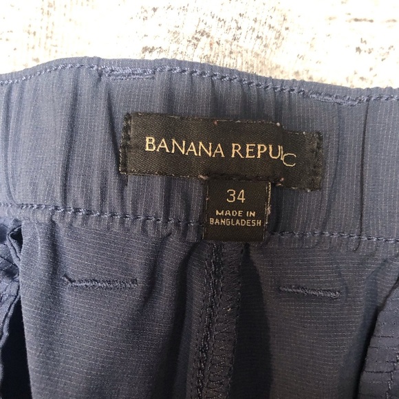 Banana Republic Mens 34 Blue Flat Front Performance Shorts Comfort Waist - Picture 4 of 5